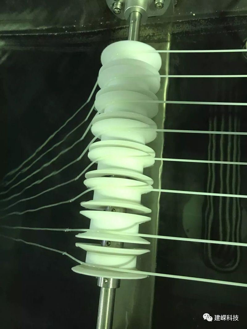 客戶現(xiàn)場紡絲驗收，開機紡絲一氣呵成